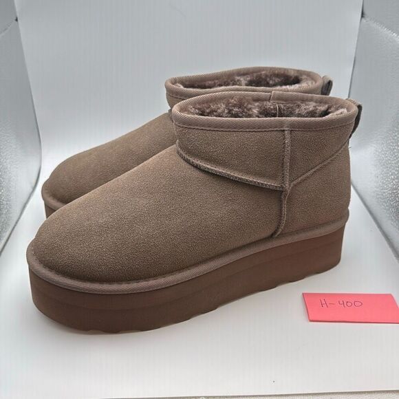 CUSHIONAIRE Cozy Womenβs Platform Ankle Boots SIZEβ10 WIDE TAUPE - Picture 3 of 7